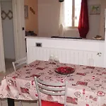 Alojamento de Acomodação e Pequeno-almoço Da Nonna Ezia 3*